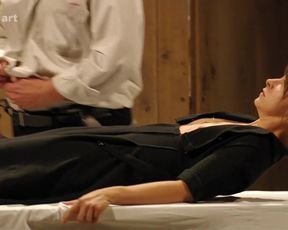 Anna Stropnicka, Monika Malacova - Je treba zabit Sekala (2018) celebrity hooters episode