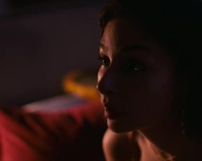 Odessa A'zion, Marcela Avelina - Grand Army s01e01e02e05 (2020) celeb bra-less episode from the vid