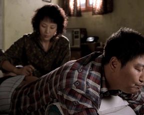 Mi-seon Jeon - Memories of Murder (2003) celeb titties episode