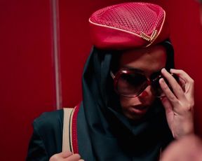 Niv Sultan - Tehran s01e01 (2020) actress booby vid