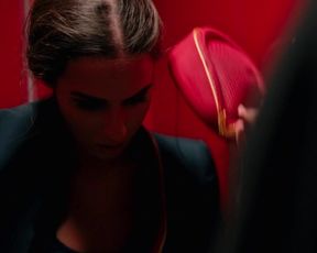 Niv Sultan - Tehran s01e01 (2020) actress booby vid