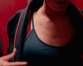 Niv Sultan - Tehran s01e01 (2020) actress booby vid