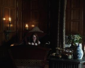 Alice Nokes, Charlotte Expect - The Spanish Goddess s02e08 (2020) celeb globes episode