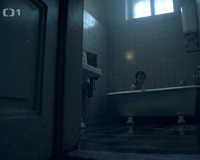 Jenovefa Bokova - Herec s01e01 (2020) celebs stellar flick