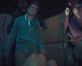 Antonia Giesen - La Jauria s01e06 (2020) celebs nude bumpers