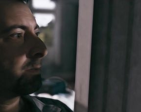 Ingrid Park - Eeling (2010) actress booby flick