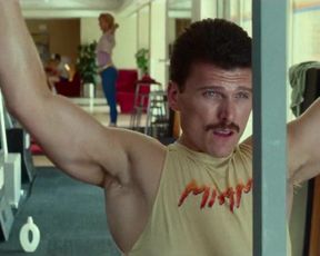 Dame Gadot, Kristen Wiig - Wonder Gal 1984 (2020) celebs super hot vid vignette
