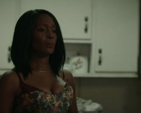 Bella Thorne - Woman (2020) actress booby movie