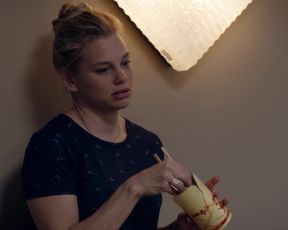 Laetitia Adrian, Bianca Nawrath - Unter anderen Umstanden s01e17 (2020) splendid actress flicks