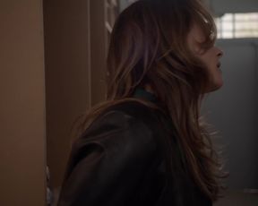 Fabienne Carat - Section de recherches s14e08 (2021) celebrity nude bumpers