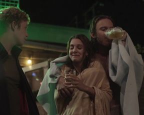 Michaela Petrekova - Hlava Meduzy s01e02 (2021) actress stunning vid