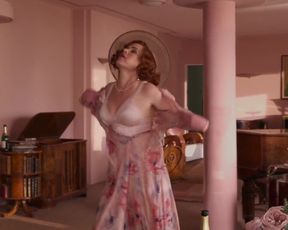 Isla Fisher â Blithe Spirit (2020) celeb steamy gig