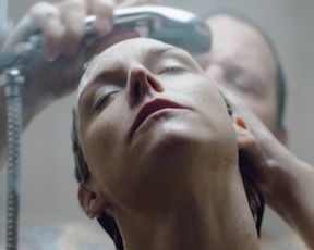 Wende Snijders - Zurich (2015) celeb booby molten gig