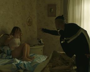 Federica Altamura - Gomorra s04e06 (2019) actress a sans bra sequence from the flick
