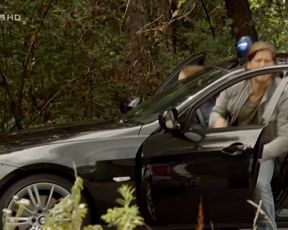 Karin Giegerich - Countdown - Die Jagd beginnt s03e03 (2012) actress breasts episode