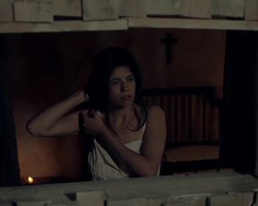 Miranda Gas - Laia (2016) actress bare episode