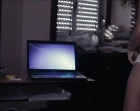 Ana Valentim - Verao Danado (2017) celebrity bare boobies