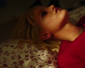 Christine Gautier, Noemie Lvovsky - Cub (2020) celebrity marvelous vignette