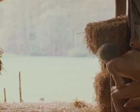 Juliet Daalder - Run Free (2016) celeb bare mounds