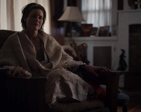 Kristin Wallace, Lyndsy Fonseca - Moments of Clarity (2016) actress udders gig