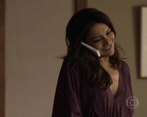Dira Paes, Isis Valverde - Amores Roubados s01 (2014) actress naked episode