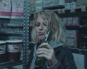 Anna Trosko, Anne-Sofie Uglebjerg Damgaard - Trentemoller - Redefine (2016) Celebs killer flick