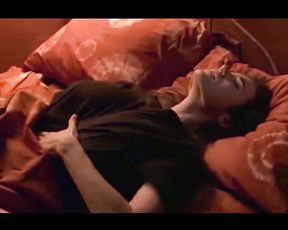 Jennifer Connelly Naked Episode In Waking The Dead Vid