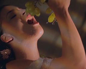 Raeah sexy - Grape Rain