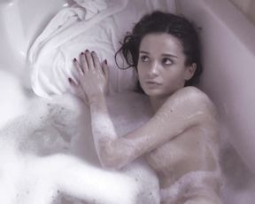 Naked Girl on BathRoom - Foam Stage