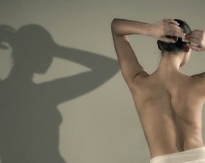 Naked Model on Stage - Rec Video