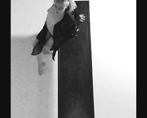 Naked on Stage Story - Black & White