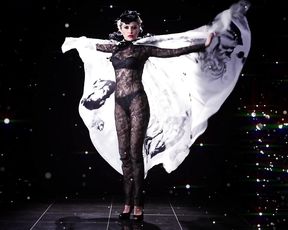 Not Nude Video - Fashion Girl One