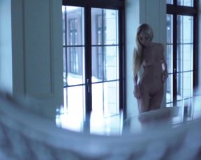 Nude Art Girl - Blonde In Room