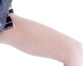 Nude Art Girl - Pantyhose and Stockings