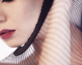 Nude Art Girl - Pantyhose and Stockings