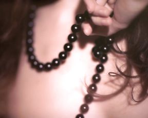 Nude Art Girl - Sexy Saxophone