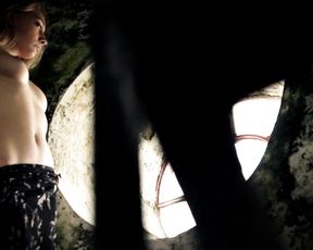 Nude Art Girl - lighthouse Hot