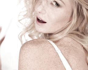 Nude Art Video - Sexy Up