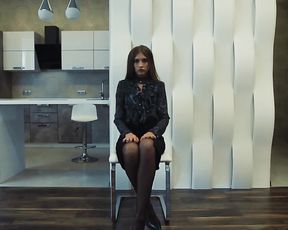 Short Erotic Film - Taya Vais - Knock