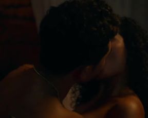 Alexandra Daddario, Sydney Sweeney, Brittany O’Grady sexy – The White Lotus s01e03 (2021)