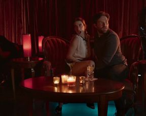 Molly Bernard hot sex video - Younger s07e11 (2021) TV movie scene