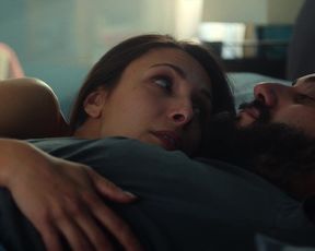 Federica Pirone nude - Generation 56k s01e03 (2021) TV movie scene