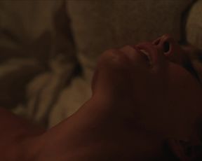 Emily Alyn Lind nude sex scene – Gossip Girl s01e03 (2021) TV Show