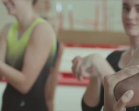 Julie De Bona, Kim Higelin naked - Plan B s01e01-04 (2021) TV series