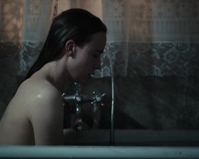 Iris Tanja Flygenring, Aliette Opheim nude - Katla s01e01-08 (2021) TV movie