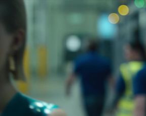 Julia Goldani Telles hot scene - The Girlfriend Experience s03e05 (2021) TV show