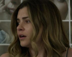 Vittoria Puccini hot - La fuggitiva s01e01e06 (2021) TV show