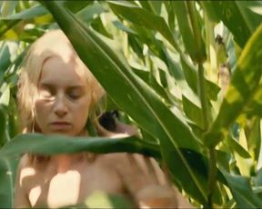 Loriane C Klupsch naked - OVNI(s) s01e11 (2021) TV show