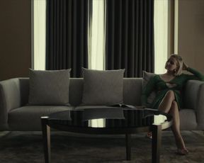 Julia Goldani Telles naked - The Girlfriend Experience s03e02 (2021) TV series