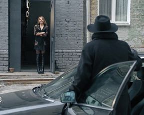 Elyzaveta Zaytseva sexy - Pes s06e01 (2021) TV show